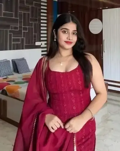 Marine Lines Escorts