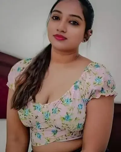 Call Girls Marine Lines Cash On Delivery